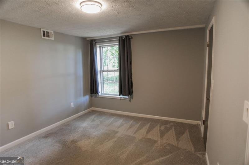 4881 Norman Lilburn - 18