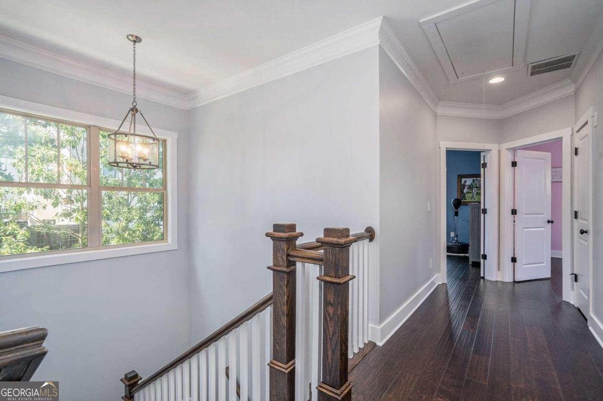 647 East Avenue Atlanta - 23