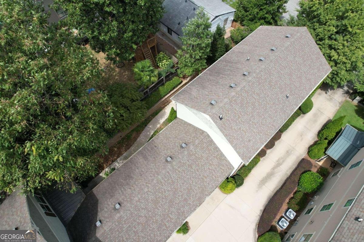 647 East Avenue Atlanta - 41