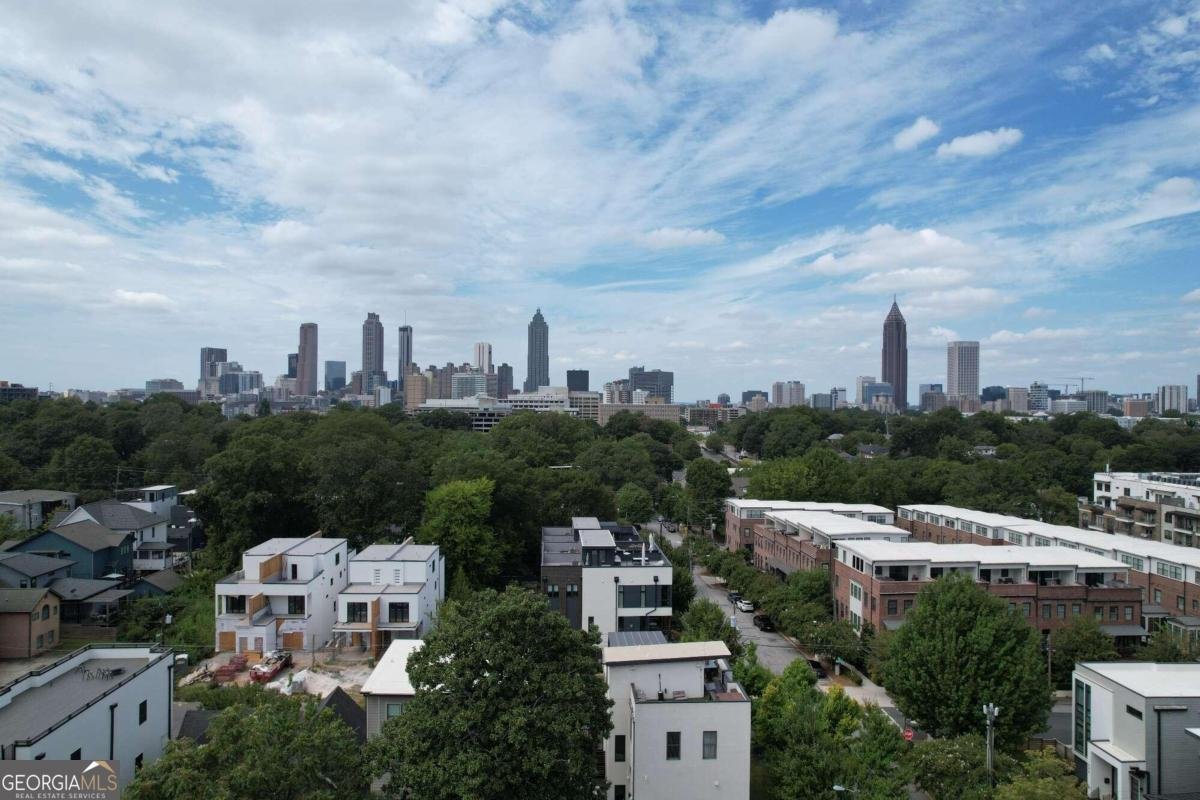 647 East Avenue Atlanta - 7