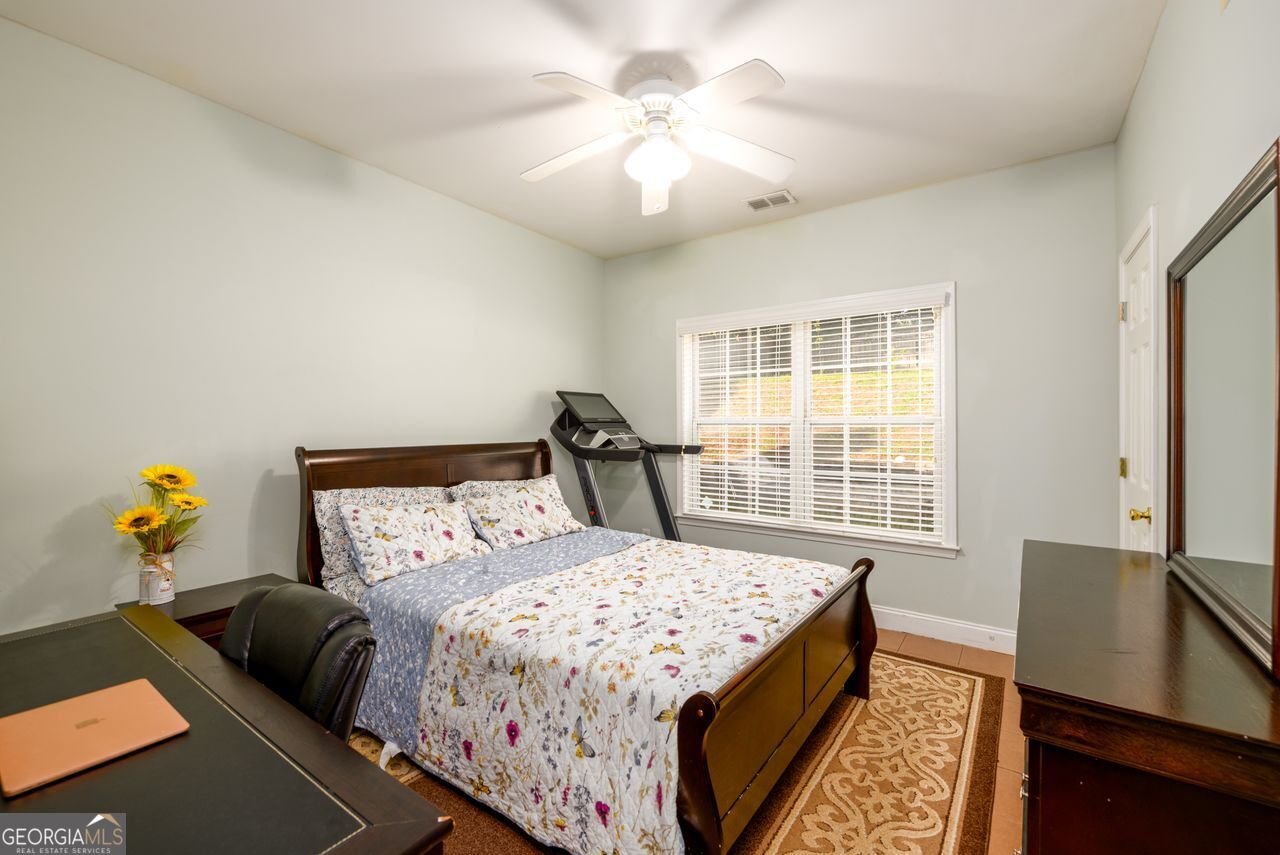 4000 EMBASSY Way Lilburn - 7