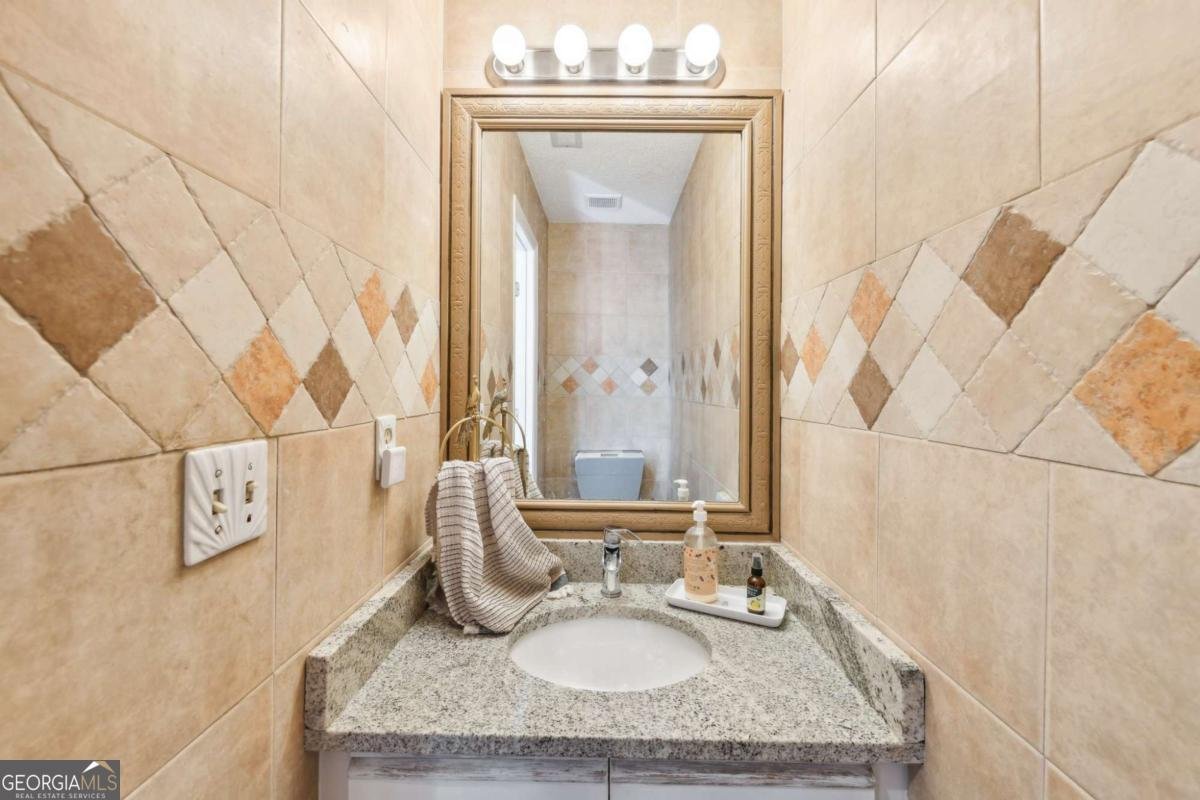 5185 Somerset Lane Alpharetta - 11