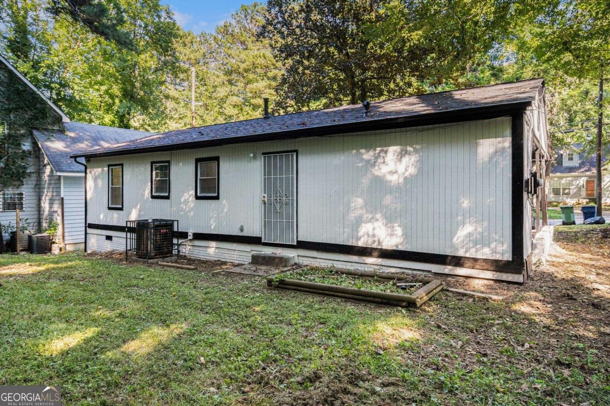 836 Bolton Road Atlanta - 25