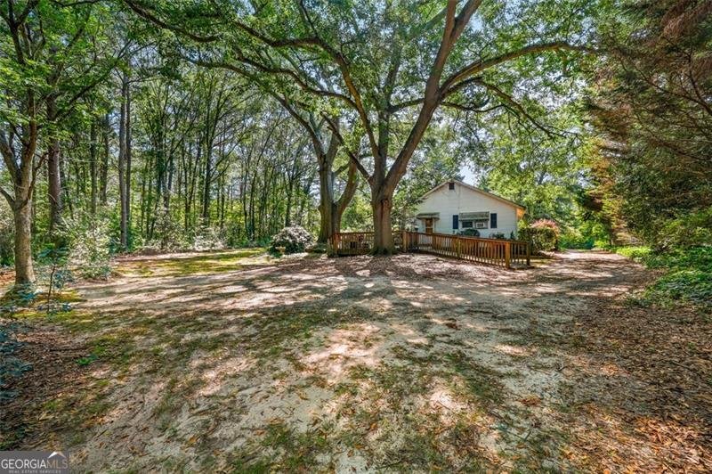 1147 LOGANVILLE Bethlehem - 25