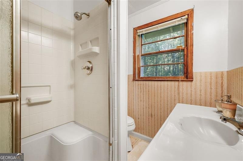 1147 LOGANVILLE Bethlehem - 27
