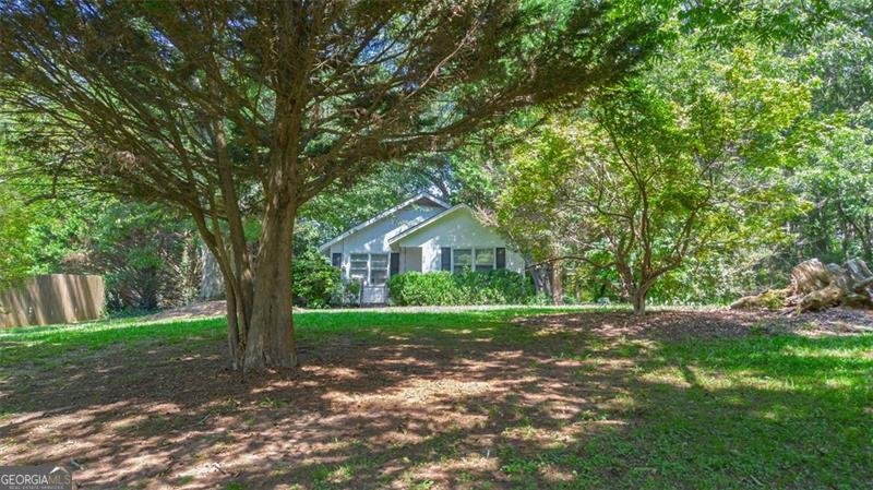 1147 LOGANVILLE Bethlehem - 33