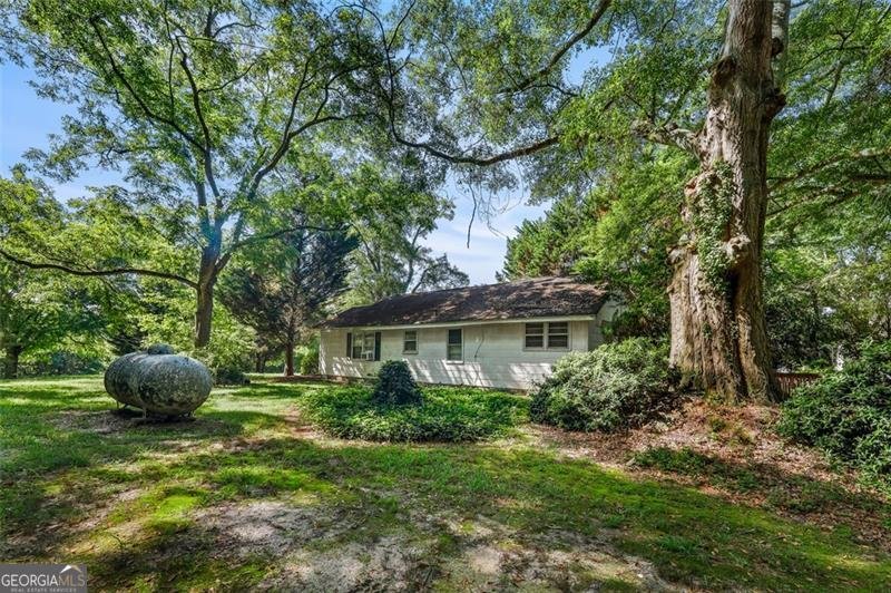 1147 LOGANVILLE Bethlehem - 6