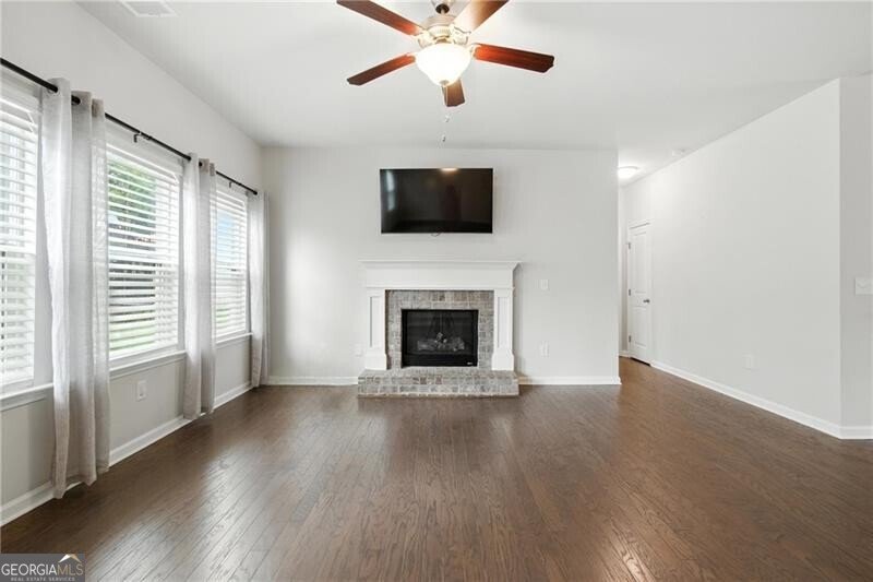 6215 Vista Crossing Way Cumming - 8