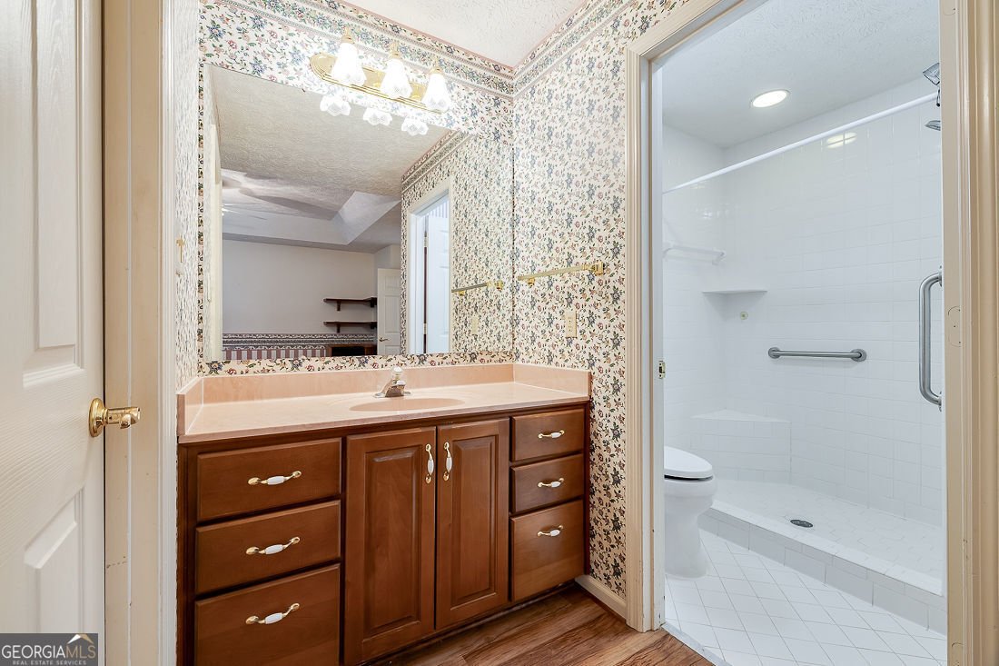 687 Roebling Road Bloomingdale - 20