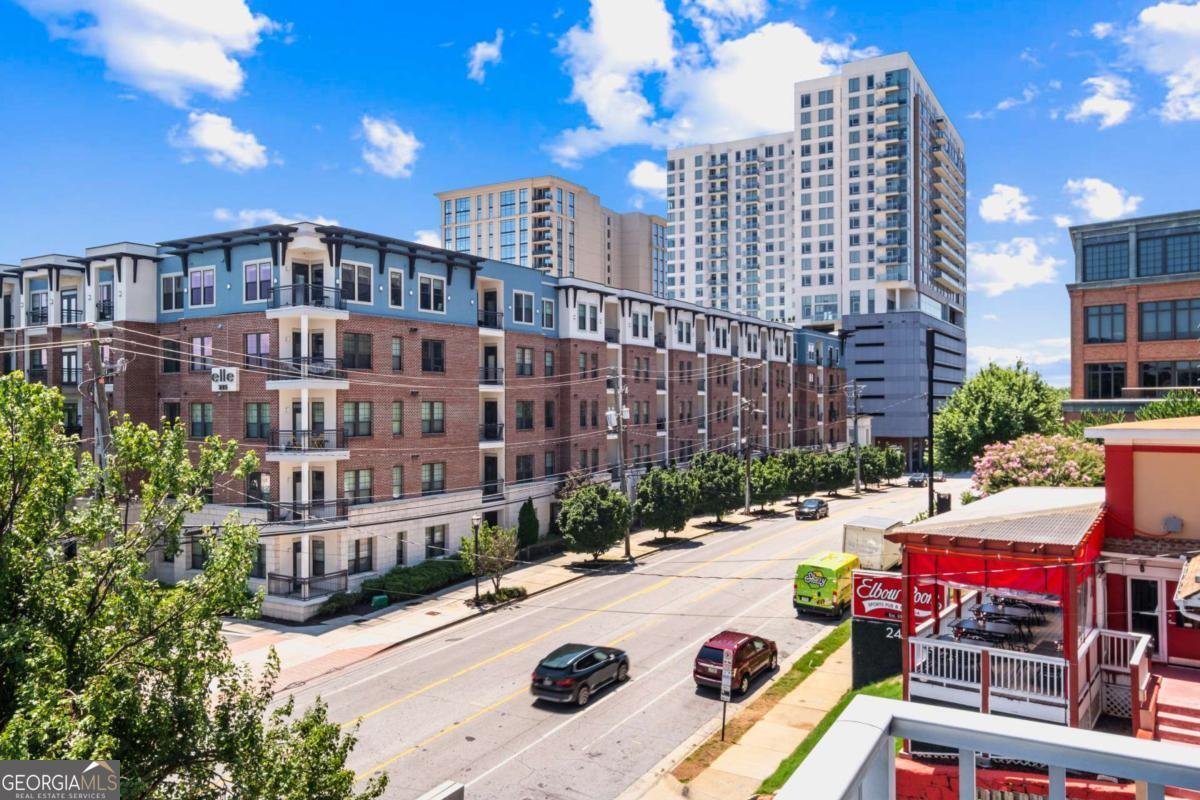250 Pharr Road Atlanta - 17