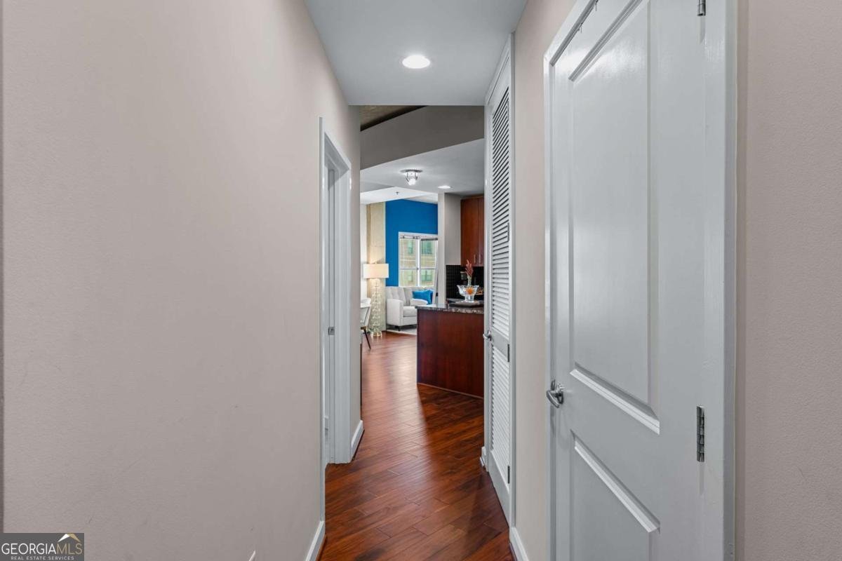 250 Pharr Road Atlanta - 3