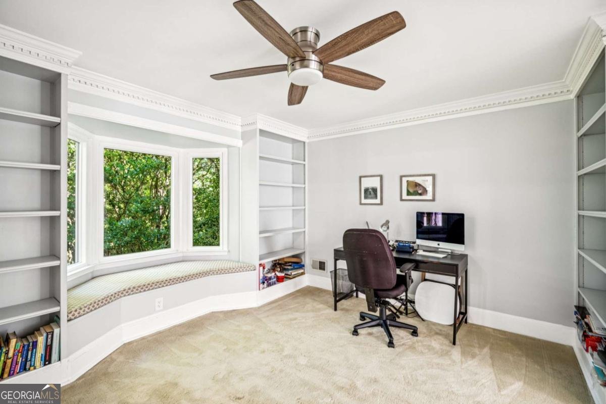 5262 Lakesprings Drive Dunwoody - 37