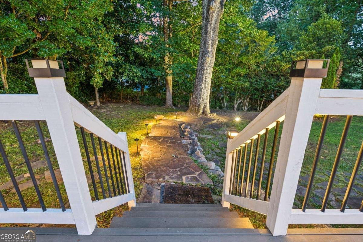 5262 Lakesprings Drive Dunwoody - 9