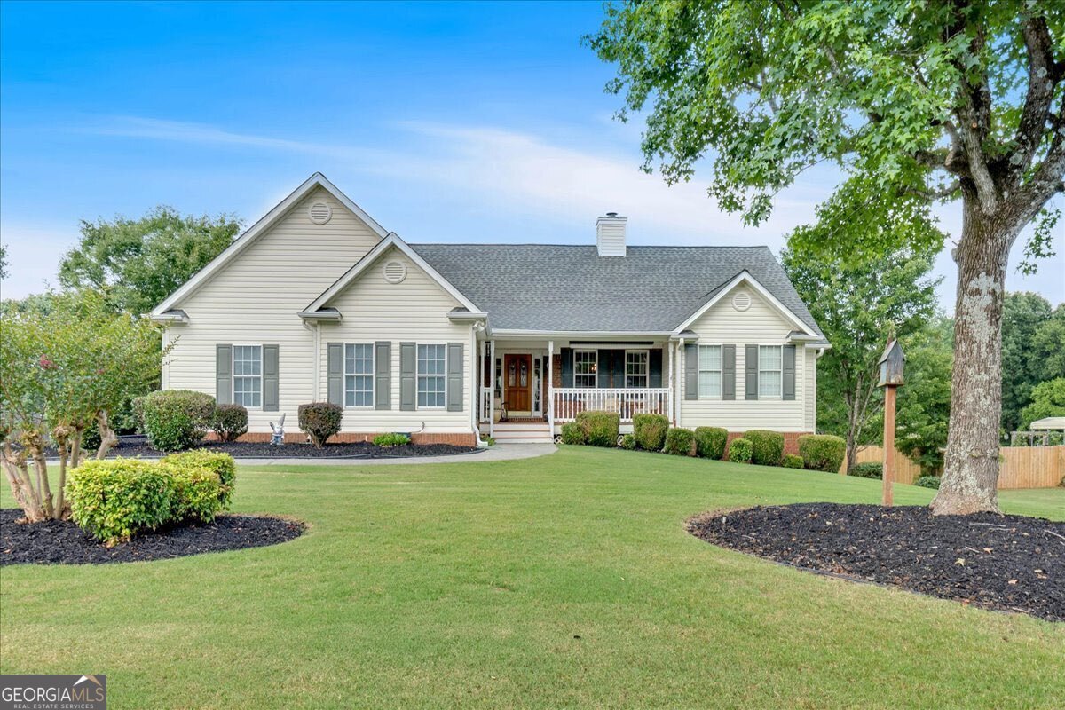 15 Sugarberry Place Cartersville - 1