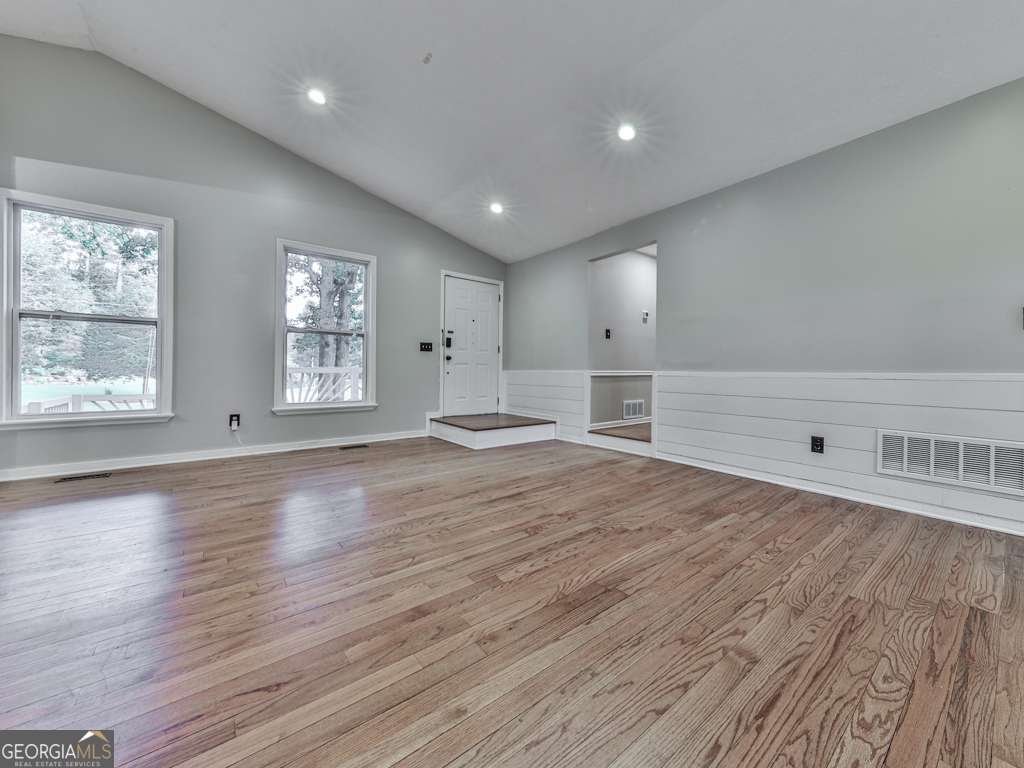 110 Pioneer Drive Woodstock - 17