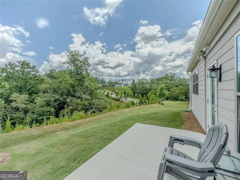 5610 VILLA CREST Hoschton - 12