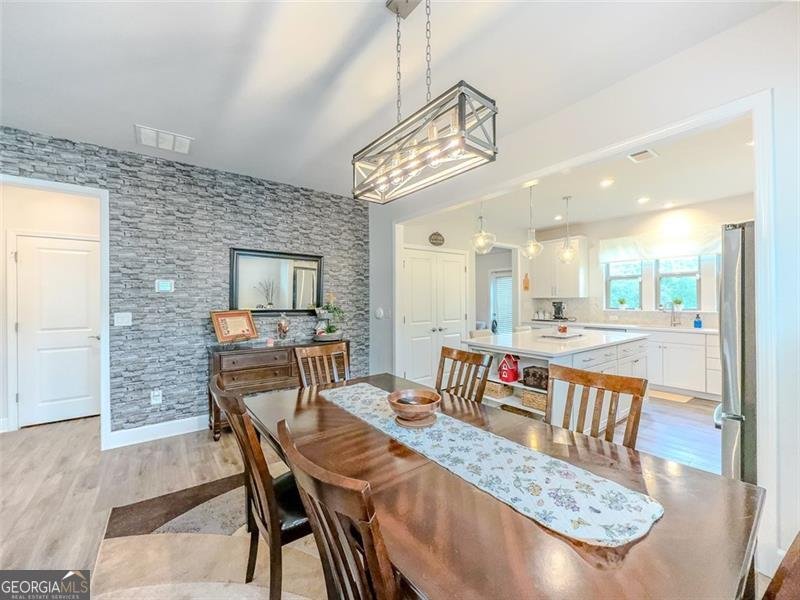 5610 VILLA CREST Hoschton - 15