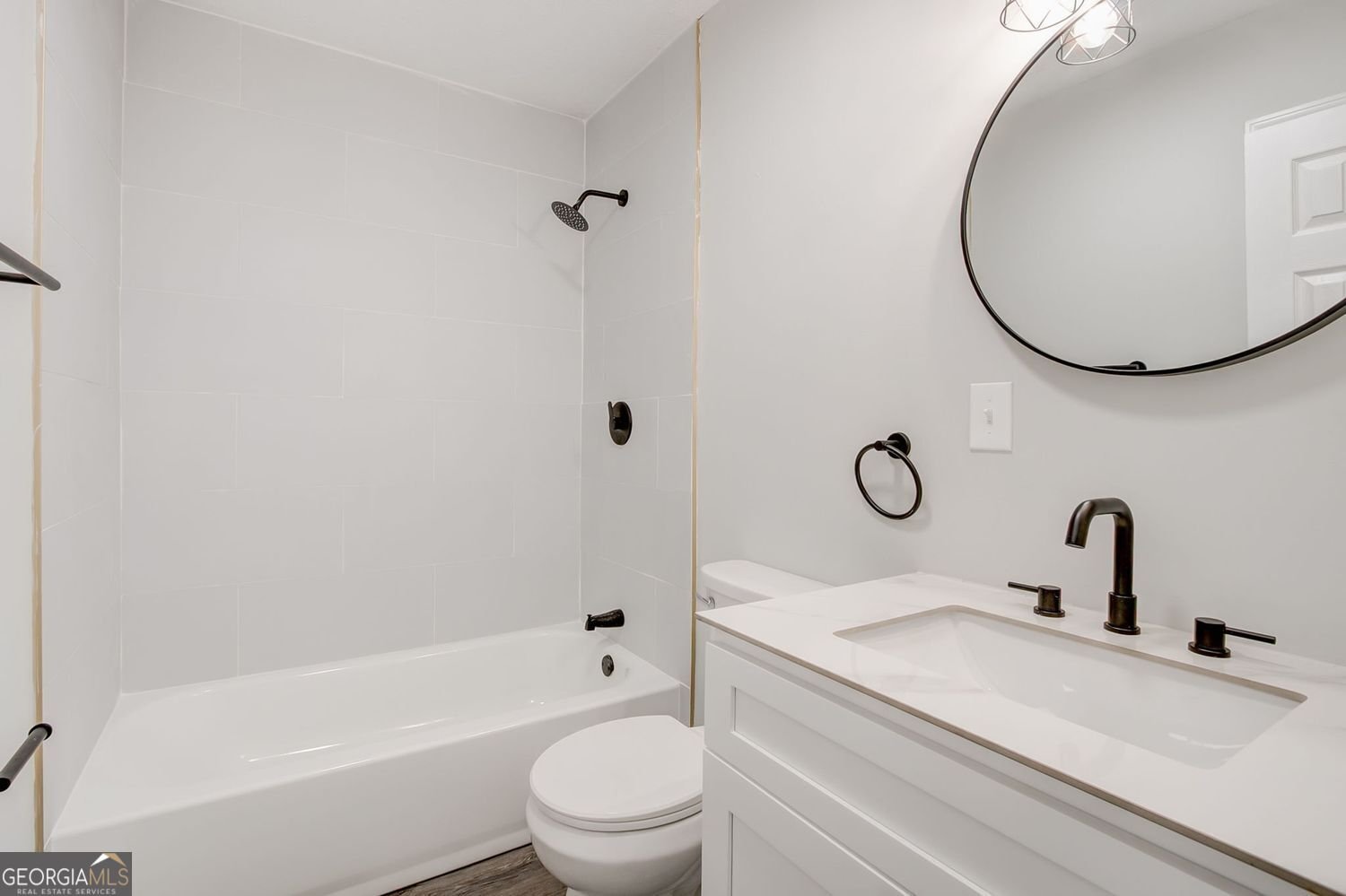324 Laurel Lane Lane Stockbridge - 18