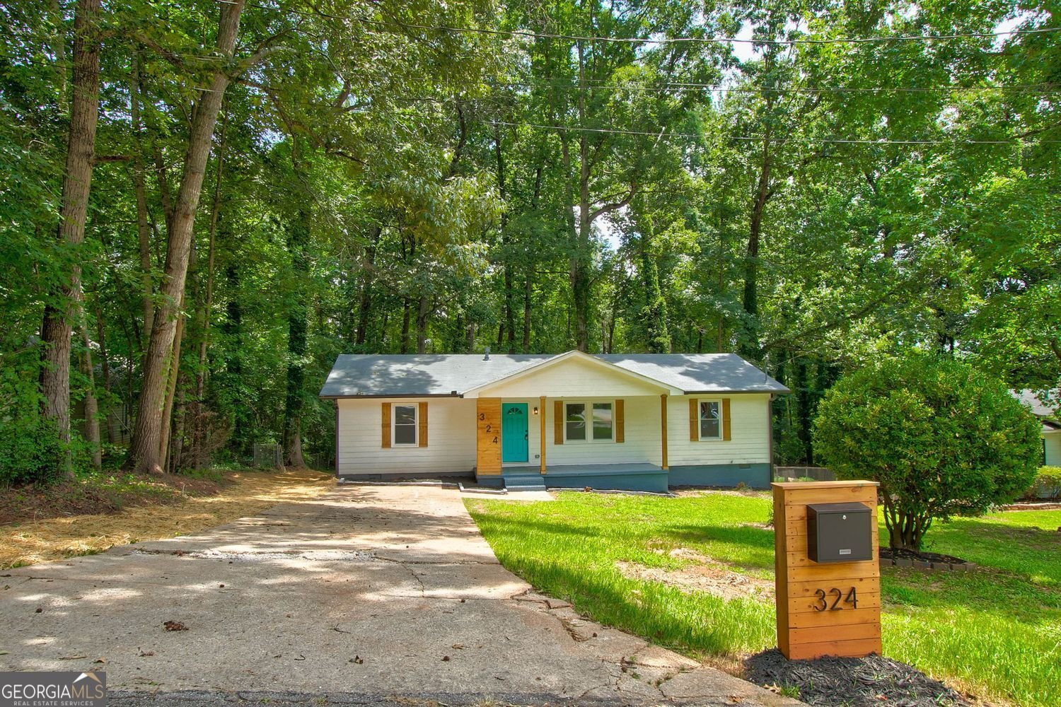 324 Laurel Lane Lane Stockbridge - 26