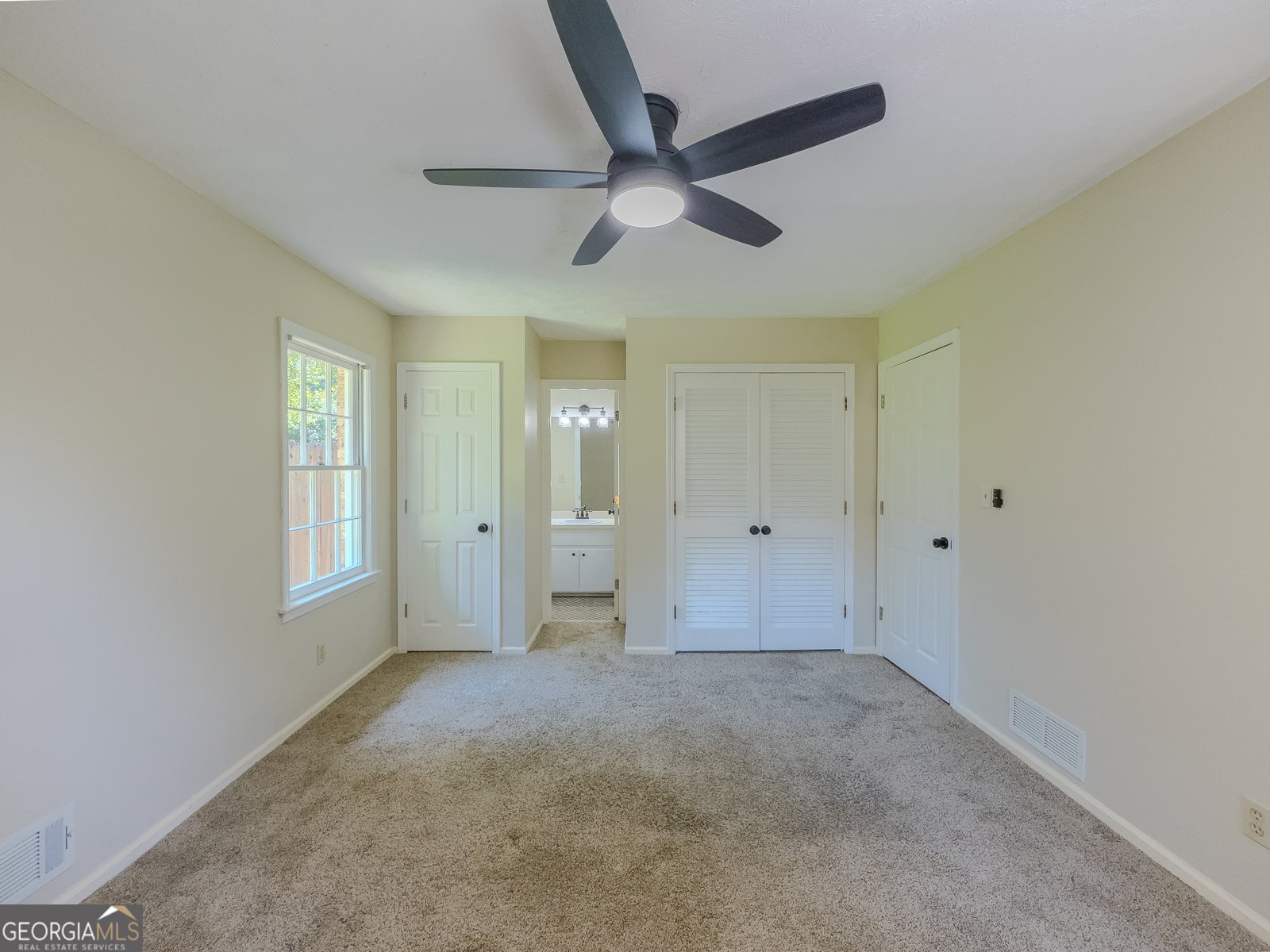 868 Bradford Court Lilburn - 4