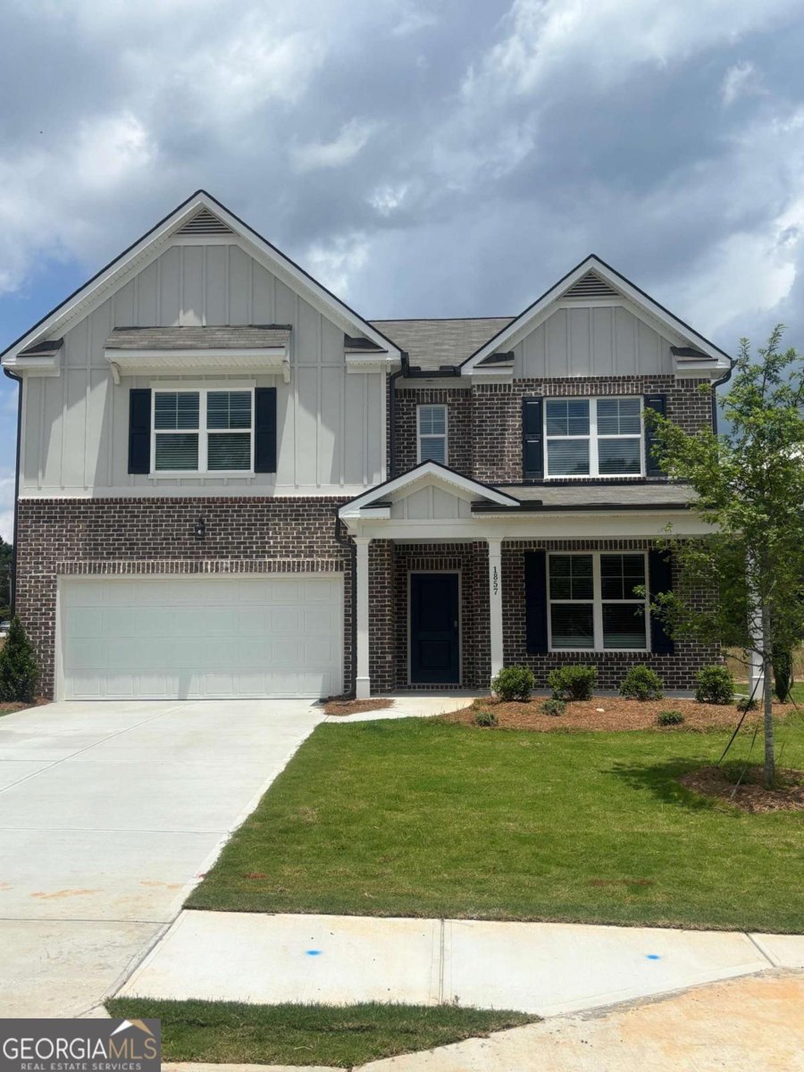 1857 Kingsmere Run Drive Loganville - 2