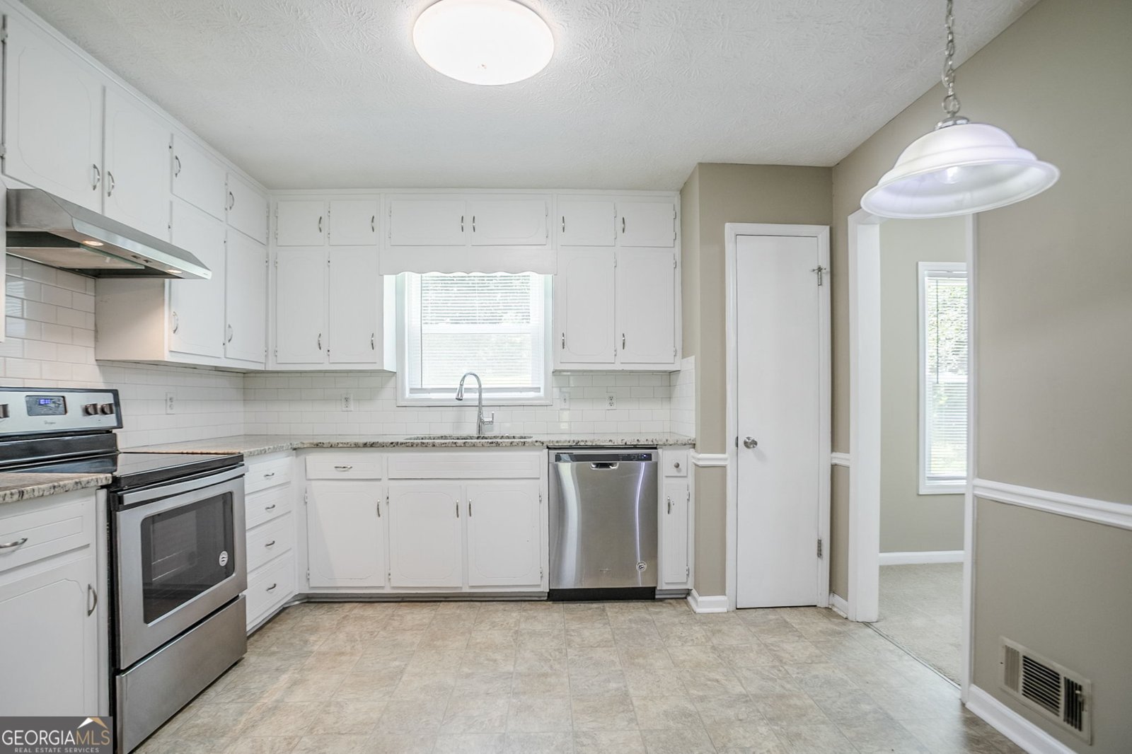 717 Raven Springs Trail Stone Mountain - 19