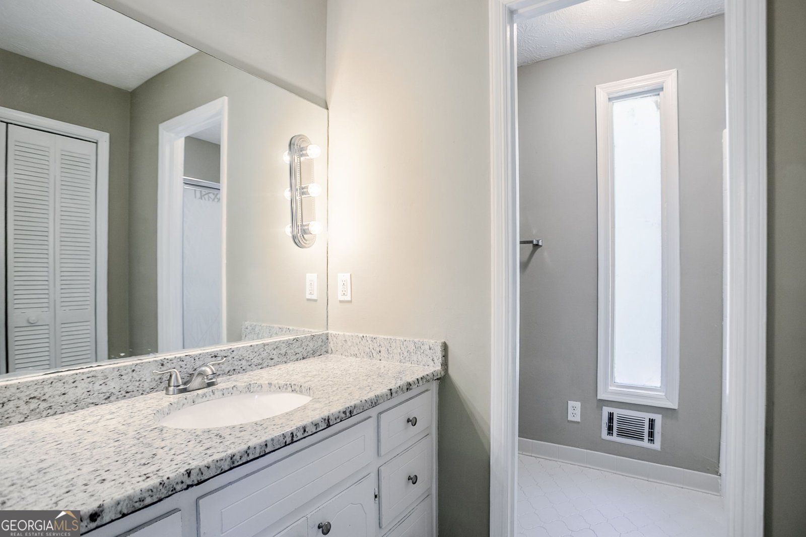 717 Raven Springs Trail Stone Mountain - 28