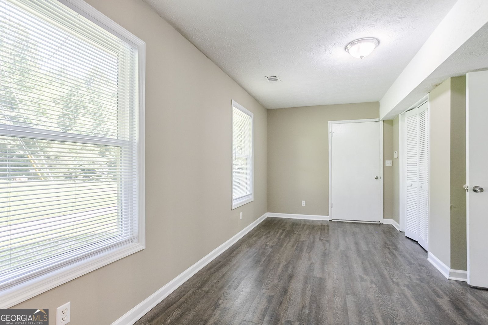 717 Raven Springs Trail Stone Mountain - 35