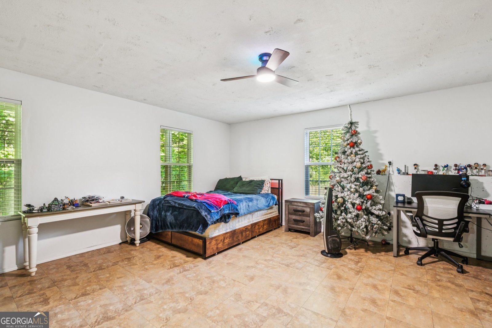 141 Oak Ridge Drive Dawsonville - 24