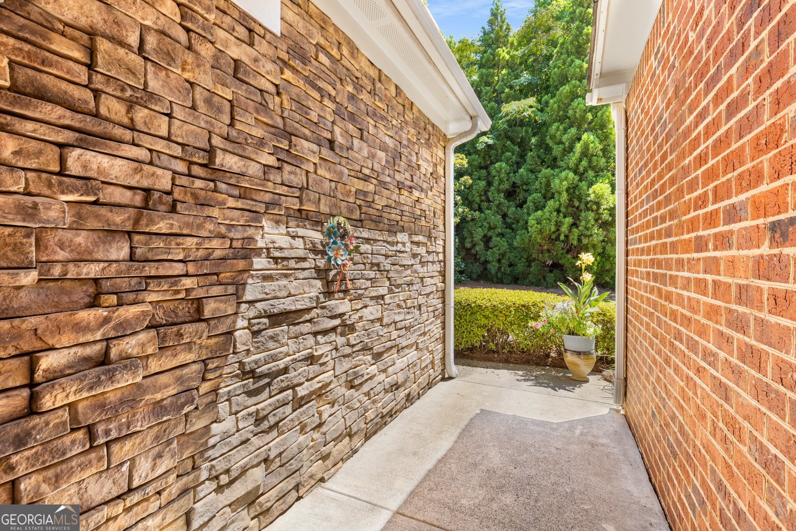 1302 Bexley Place Kennesaw - 40