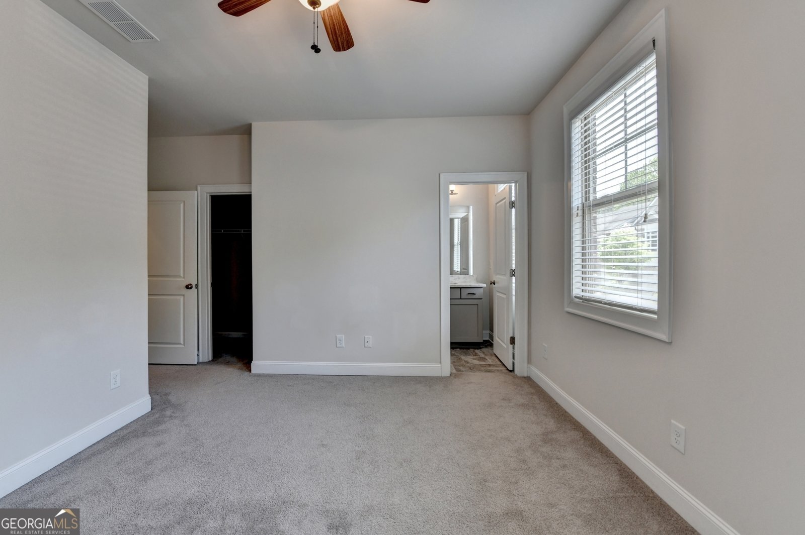 3879 Glenview Club Lane Duluth - 53