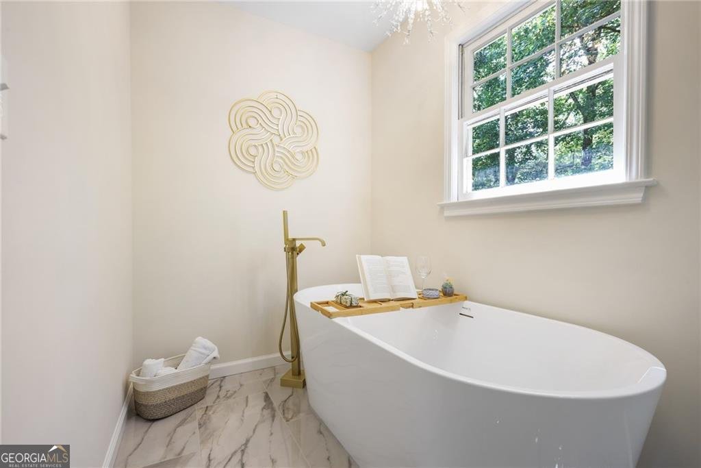 275 Glencourtney Drive Sandy Springs - 31