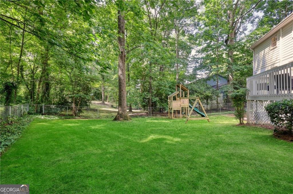 275 Glencourtney Drive Sandy Springs - 43