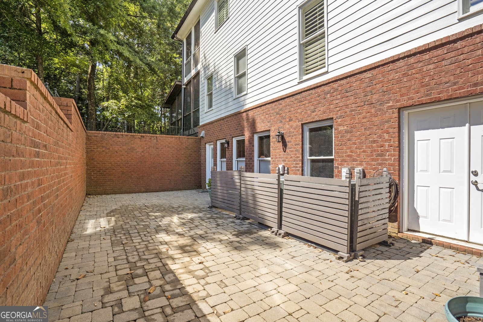 165 Oakhurst Leaf Drive Milton - 85