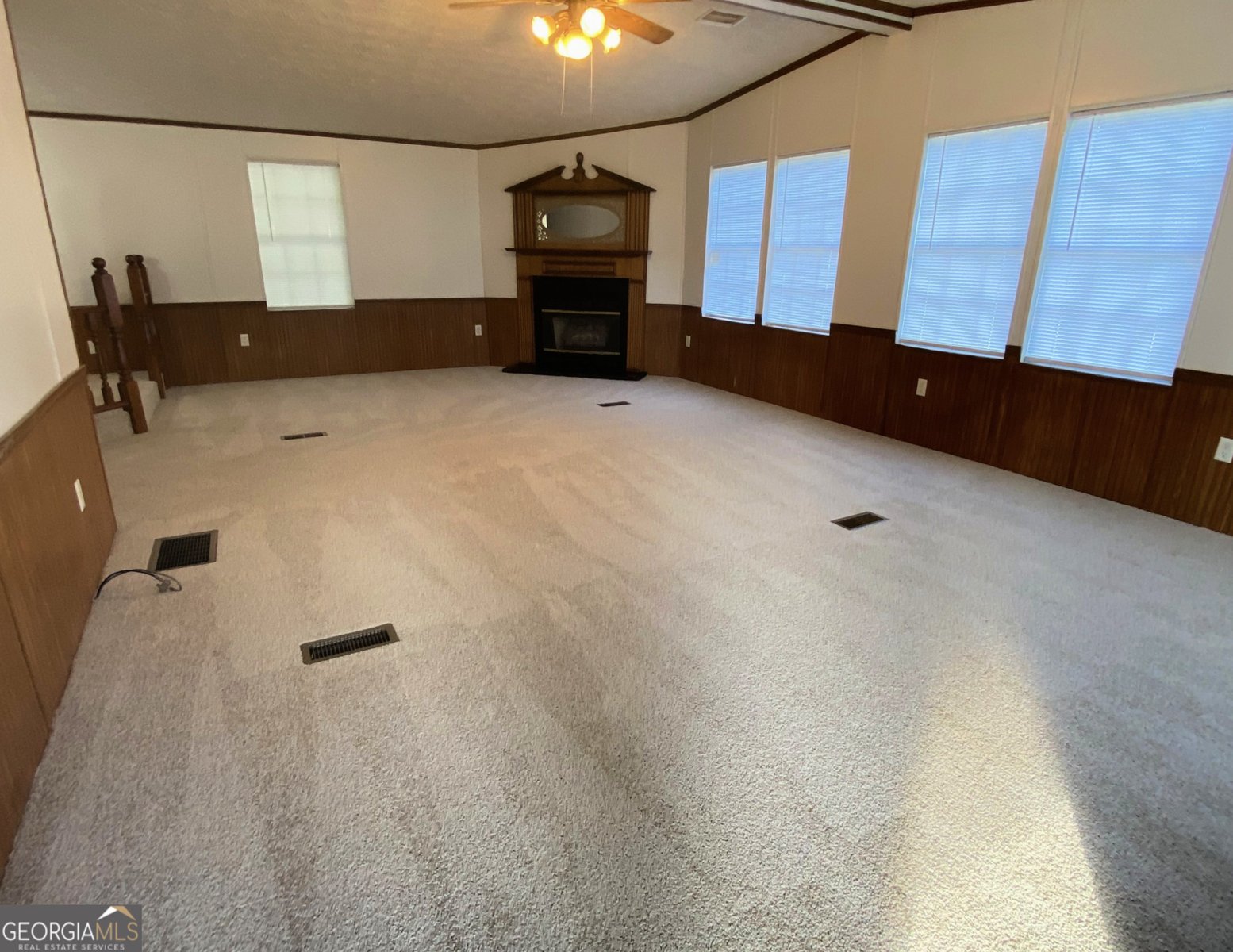 618 Campbell Street Cleveland - 10