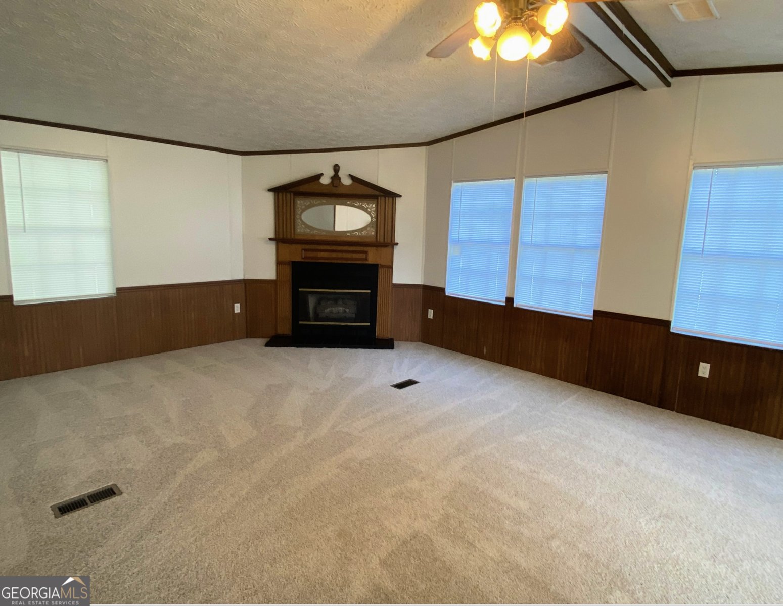 618 Campbell Street Cleveland - 11