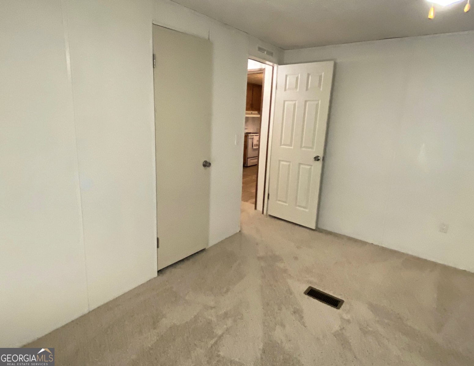 618 Campbell Street Cleveland - 18