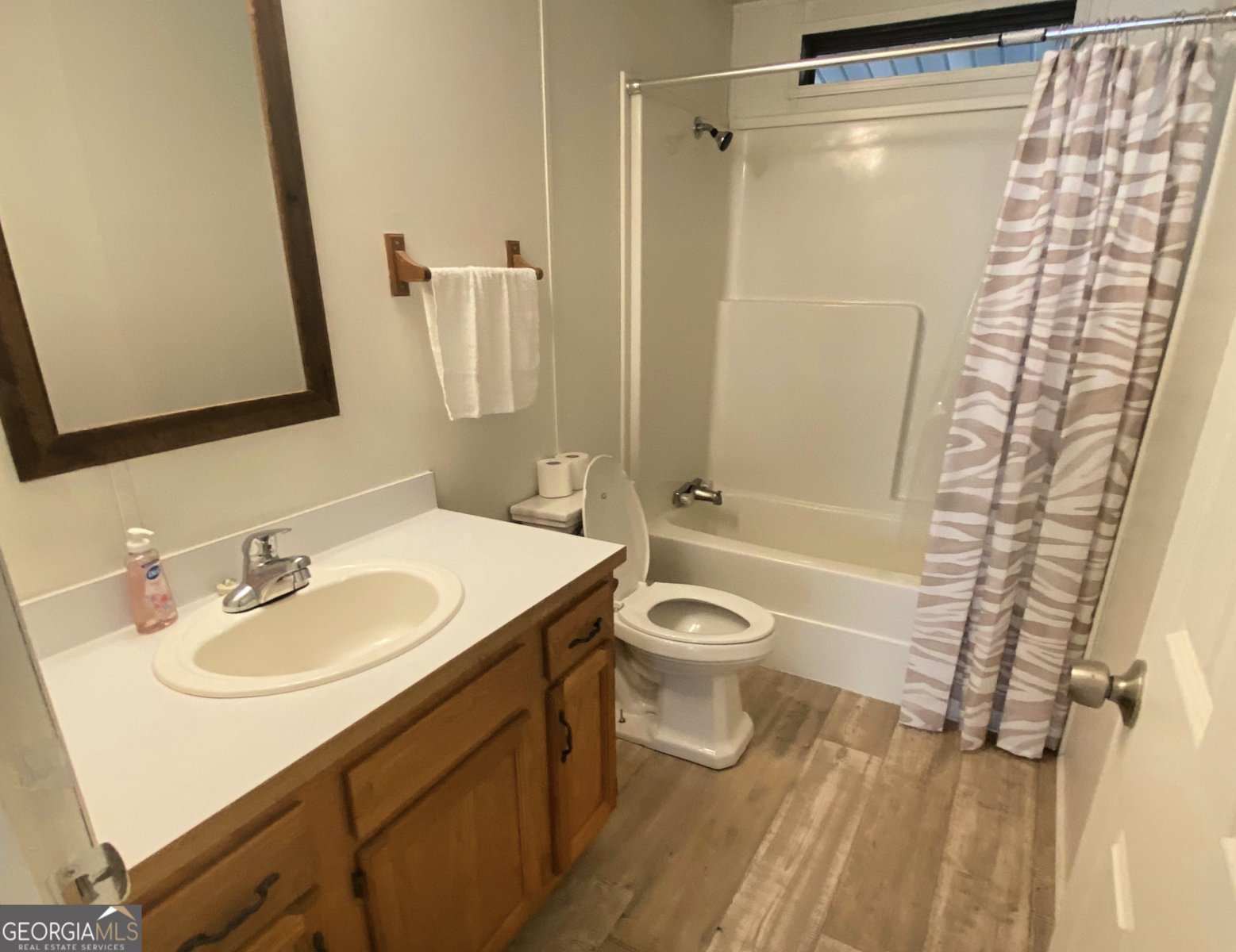 618 Campbell Street Cleveland - 21