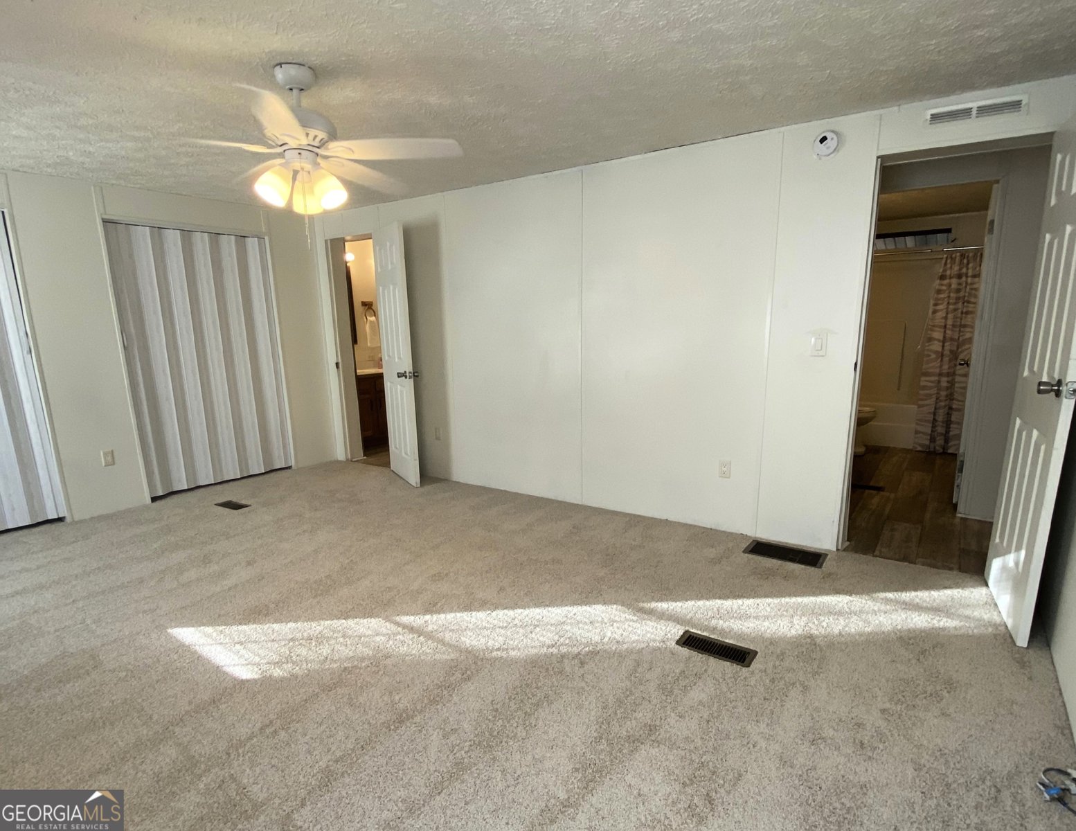 618 Campbell Street Cleveland - 23