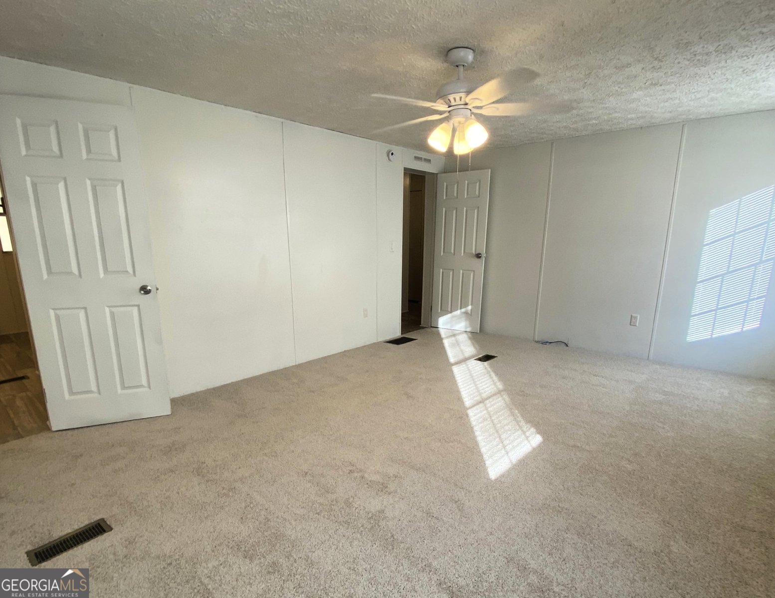 618 Campbell Street Cleveland - 24