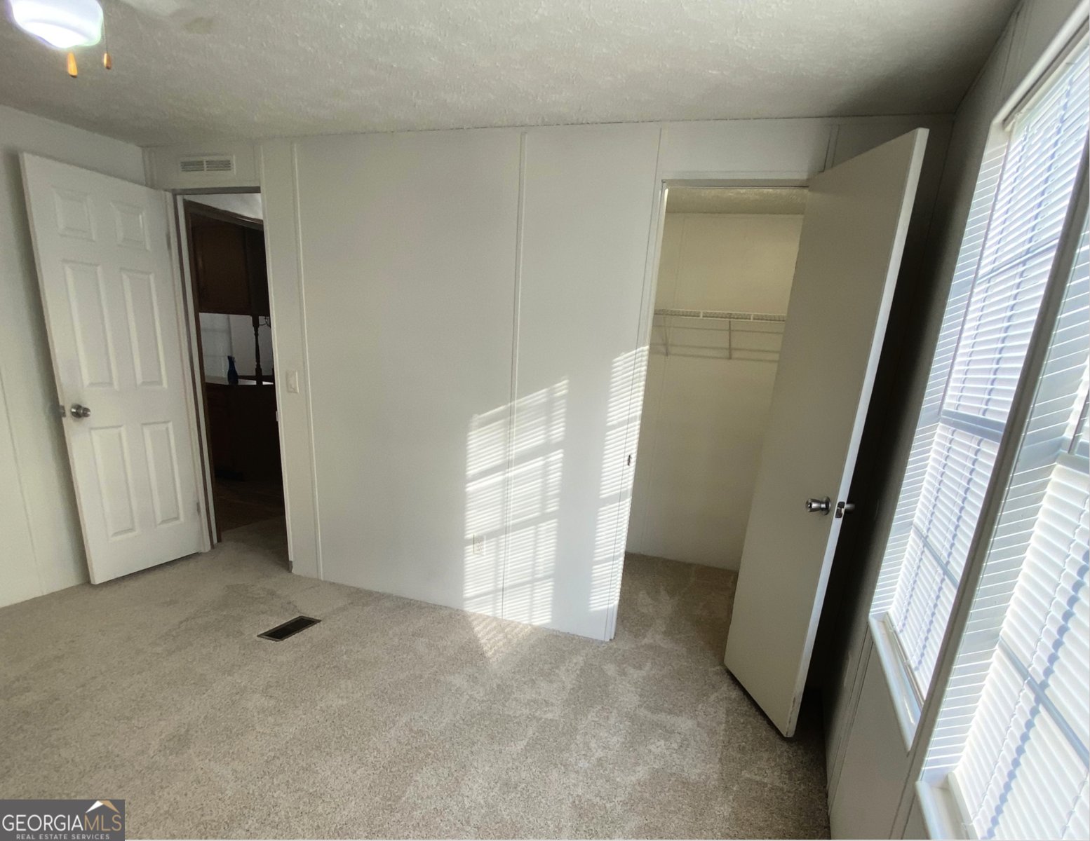 618 Campbell Street Cleveland - 33