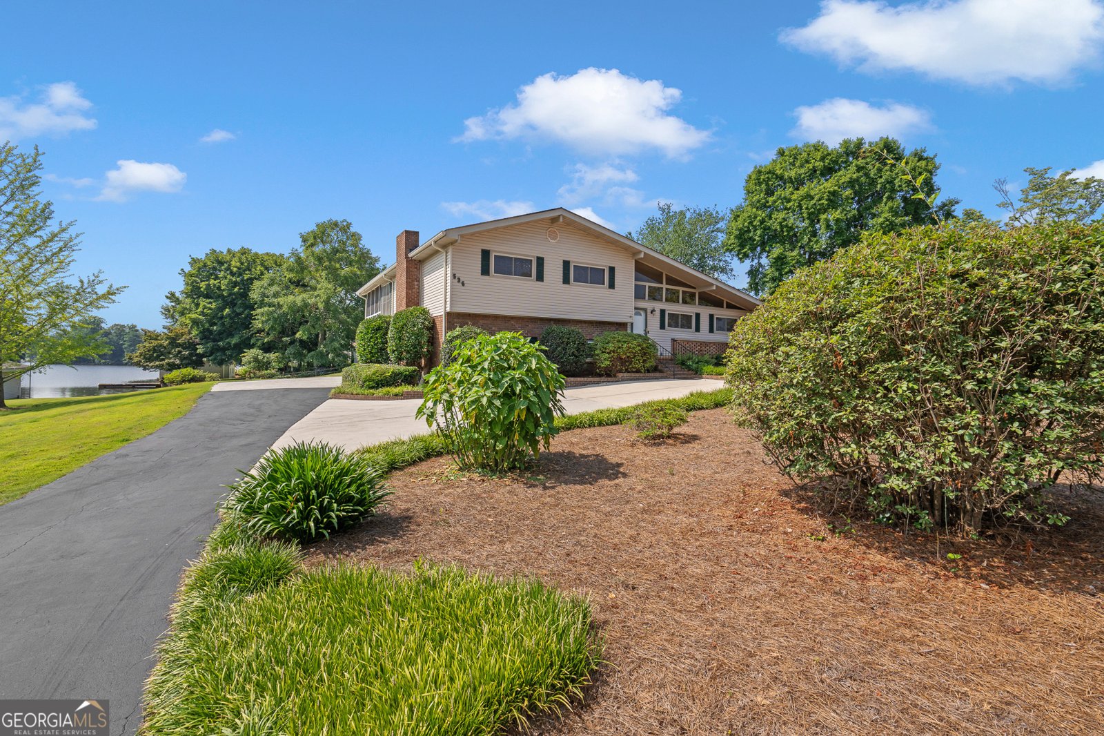 536 Lakeshore Drive Carrollton - 4