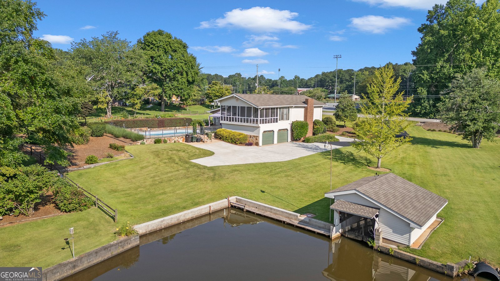 536 Lakeshore Drive Carrollton - 46