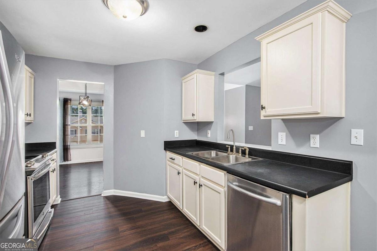 6332 Fairoaks Place Douglasville - 13