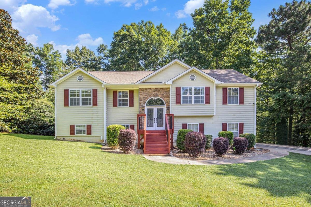6332 Fairoaks Place Douglasville - 40