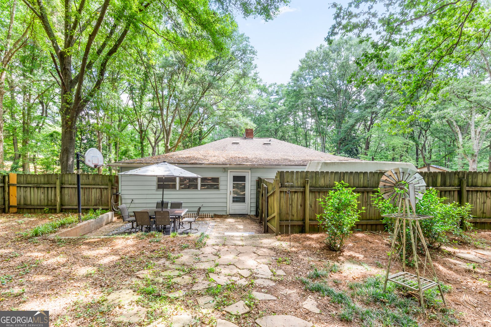 150 Old Hwy 138 Fayetteville - 23