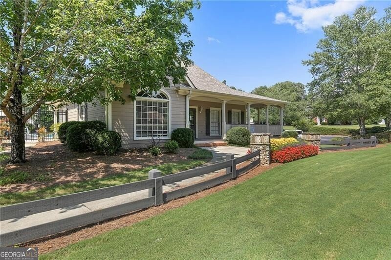 645 Briars Bend Alpharetta - 38