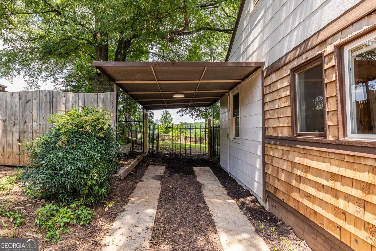 465 Erin Avenue Atlanta - 11