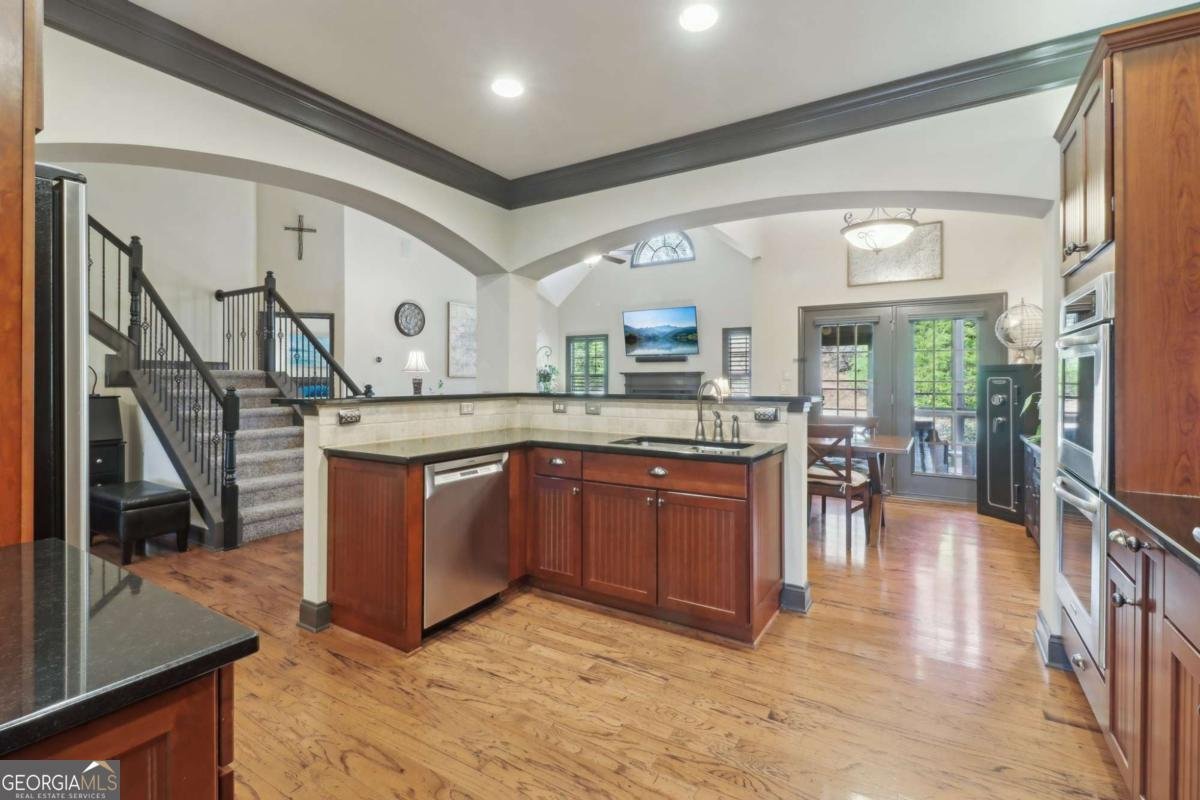 5345 Fairmont Glen Alpharetta - 7