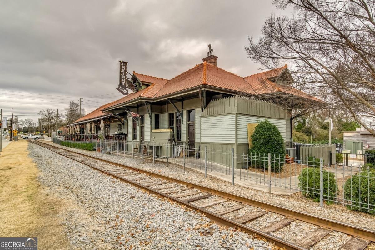 1104 Thomas Street Woodstock - 10
